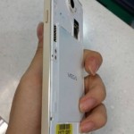 Pantech-Vega-Iron-2-in-white-3