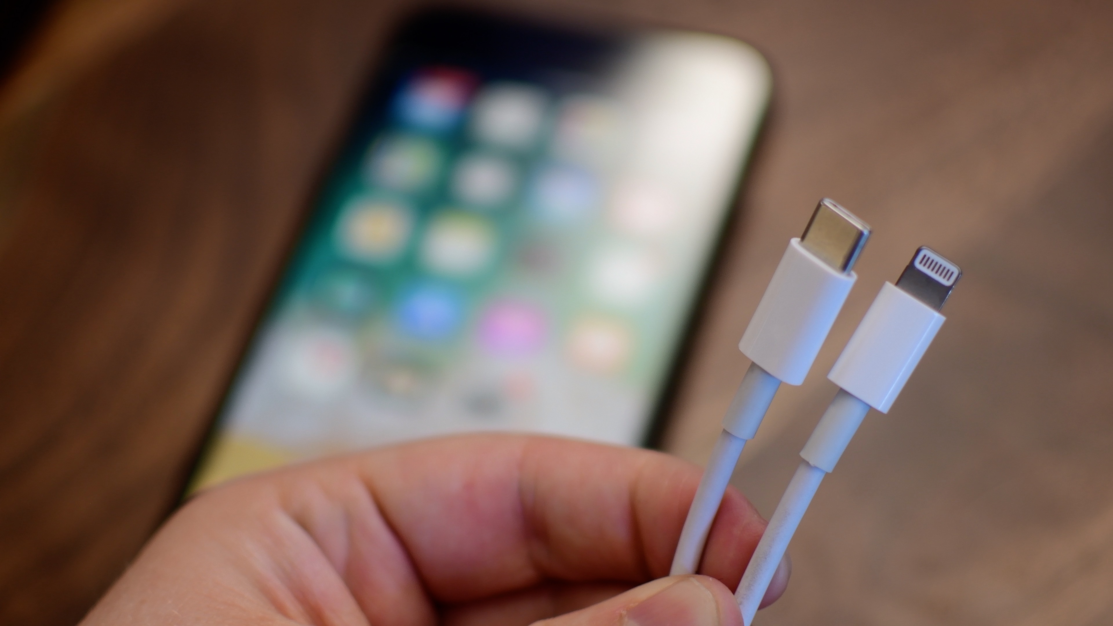  IPhone USB C 