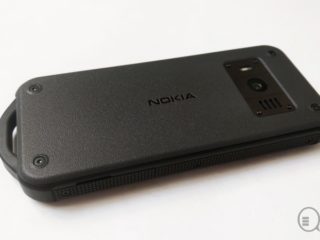 Nokia 800 Tough_10