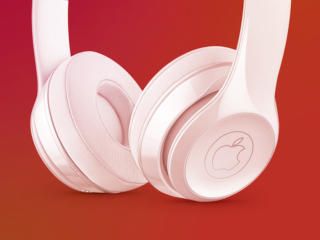 Over-Ear-ApplePhones-Cropped