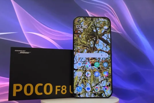 小米 POCO F8 Ultra 評測:Bose音質夠炸裂,續航、長焦表現嚇死你